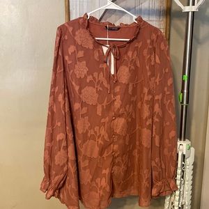 Woman’s Bloomchic blouse. Lovely deep blush color. Size 22-24